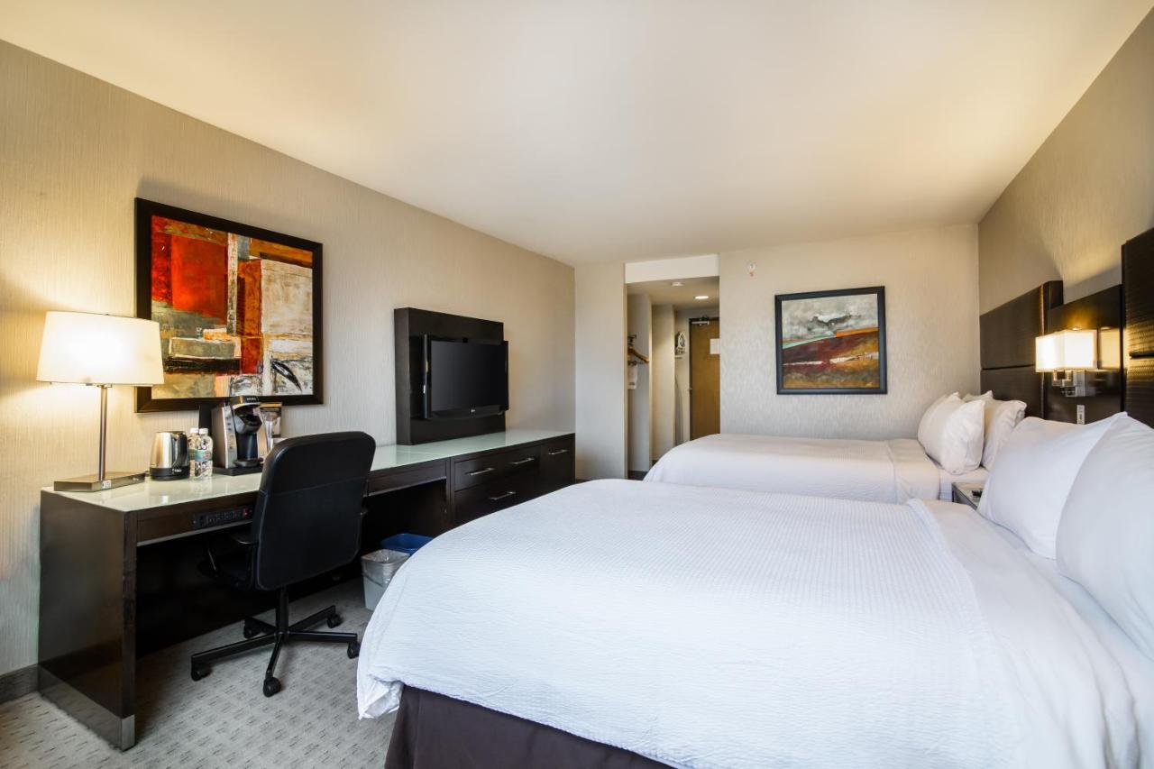 Holiday Inn Vancouver-Centre Broadway By Ihg Zewnętrze zdjęcie