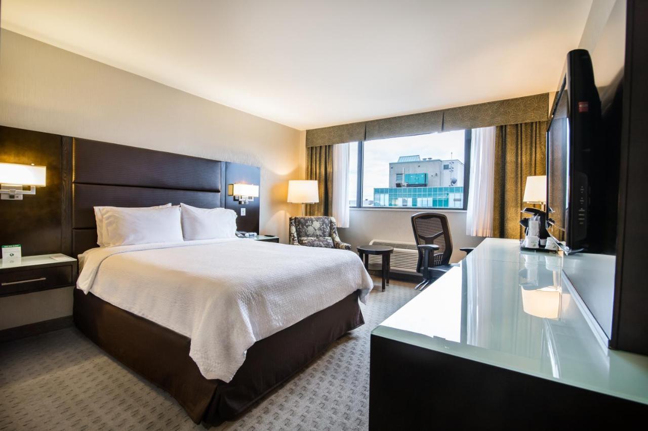 Holiday Inn Vancouver-Centre Broadway By Ihg Zewnętrze zdjęcie