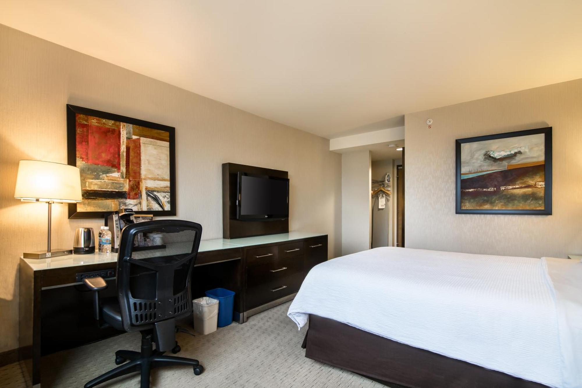 Holiday Inn Vancouver-Centre Broadway By Ihg Zewnętrze zdjęcie