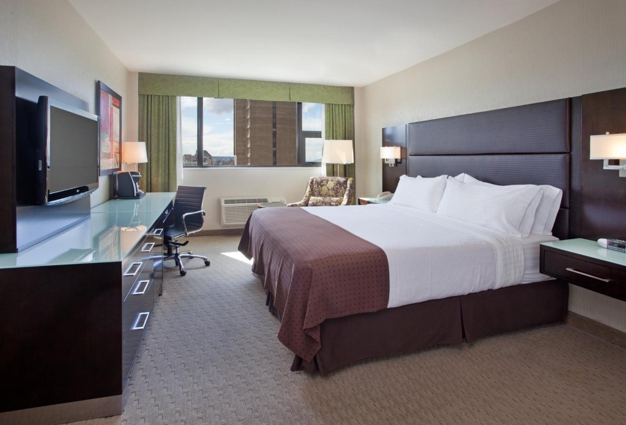 Holiday Inn Vancouver-Centre Broadway By Ihg Zewnętrze zdjęcie