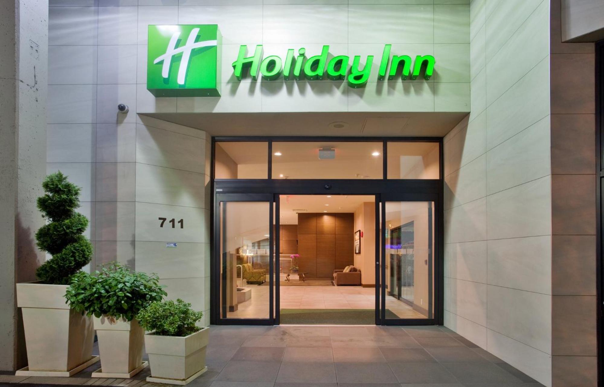 Holiday Inn Vancouver-Centre Broadway By Ihg Zewnętrze zdjęcie